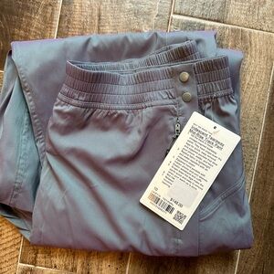 Brand new Lululemon track pants size 10